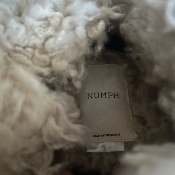 Nümph bouclé coat - Picture 3 of 5